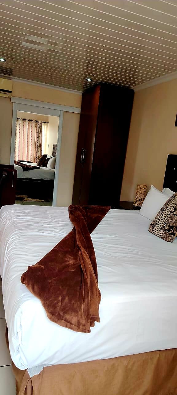 14 Bedroom Property for Sale in Amalinda Eastern Cape